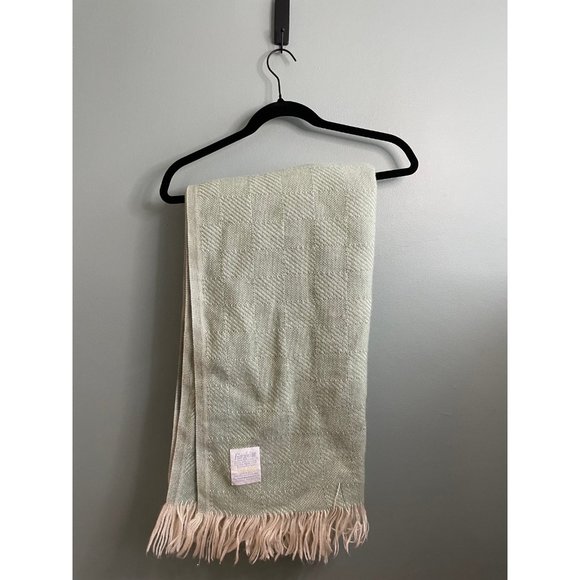 Faribault Woolen Mill Other - Vintage Faribo Mint Green Cream Wool Acrylic Blanket Throw 52” x 48”